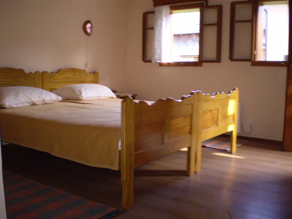 Apartments Iza Na Trem Čigoč Dış mekan fotoğraf